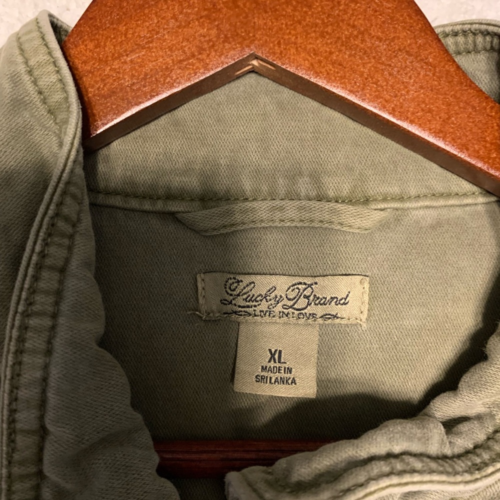 Jacket - Picture 4 of 4
